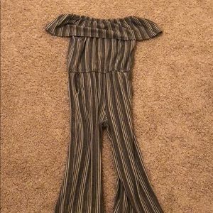 Kids off the shoulder jumpsuit